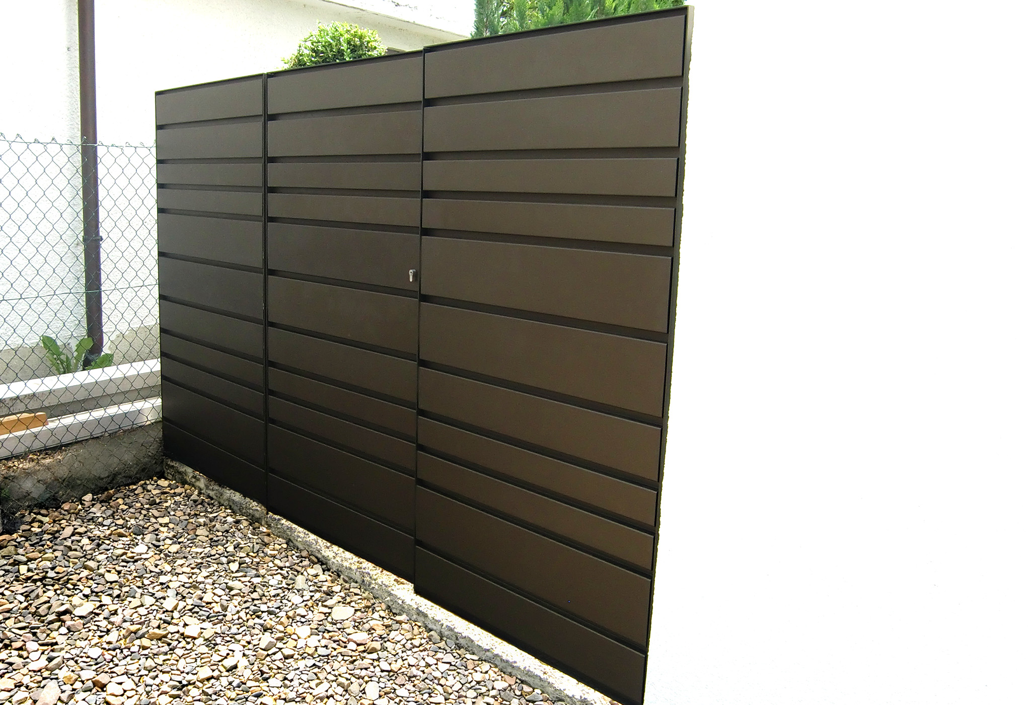 Fassade_stri_3