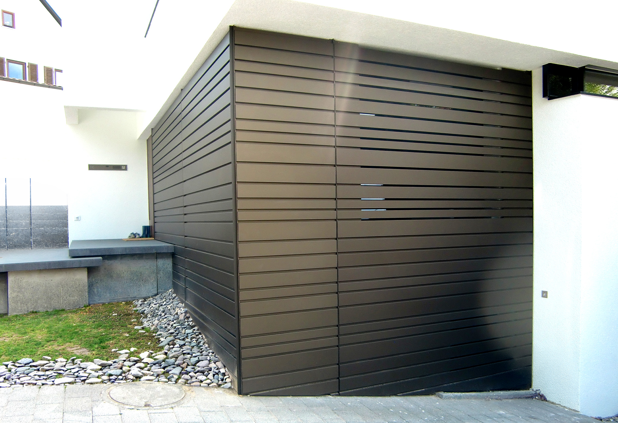 Fassade_stri_4