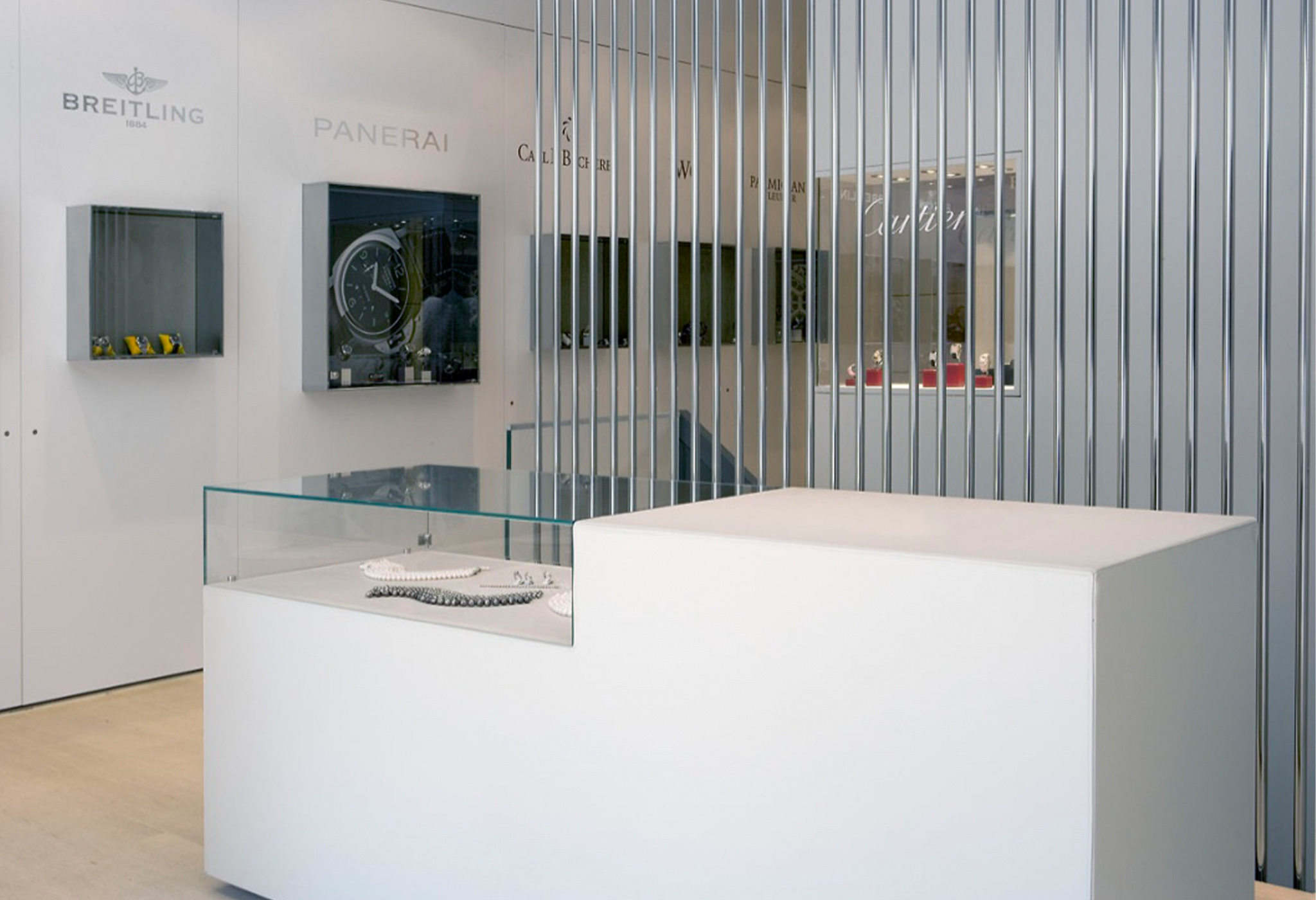 Vitrine_Hofen_1